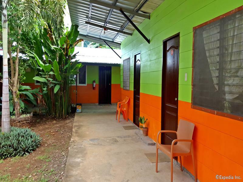Oyo 671 Natua'S Cabin Puerto Princesa Esterno foto